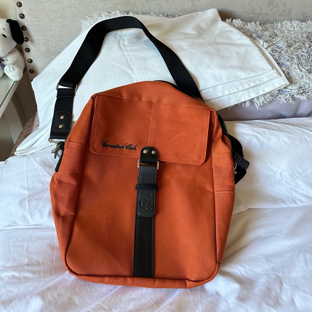 Cross body bag